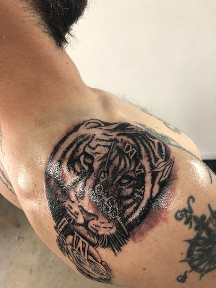 Ink 'n Steel - Tattoo & Piercings - Photo 2